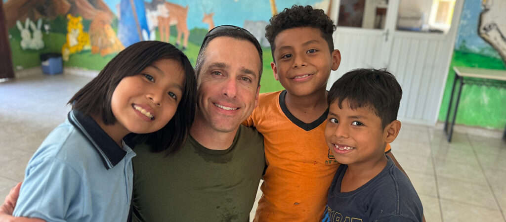 Peru Vision Trip traveler 3 kids 1200x526